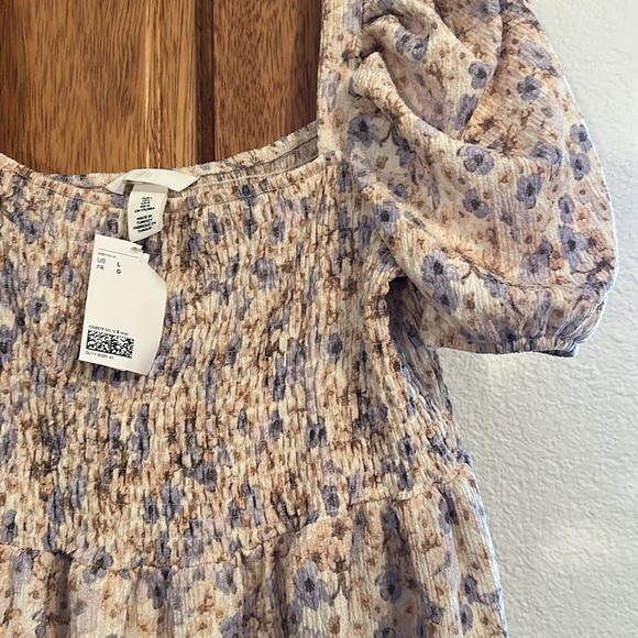 Puffy Short Sleeve Floral Mini Dress - Picture 2 of 4